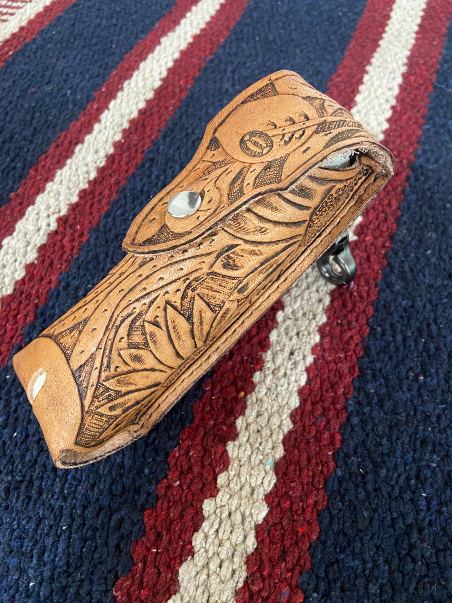 Golf Ball Holder - Carved